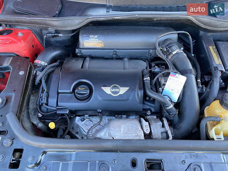 Хэтчбек MINI Countryman 2011 в Киеве