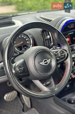 Хэтчбек MINI Countryman 2017 в 