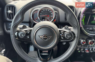 Хэтчбек MINI Countryman 2019 в 