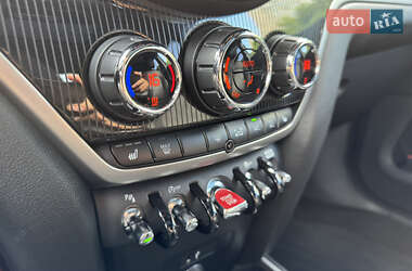 Хэтчбек MINI Countryman 2019 в 