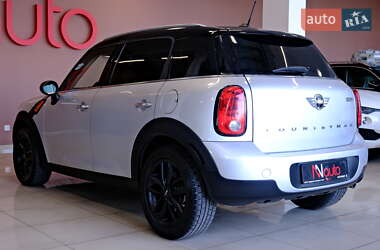 Внедорожник / Кроссовер MINI Countryman 2014 в 