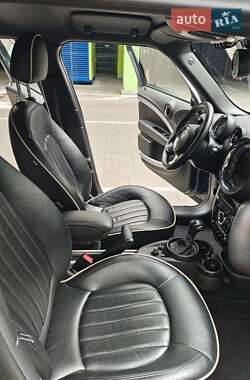 Внедорожник / Кроссовер MINI Countryman 2016 в 