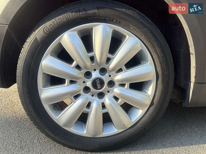 Хэтчбек MINI Countryman 2019 в Киеве фото 30 Хэтчбек MINI Countryman 2019 в Киеве