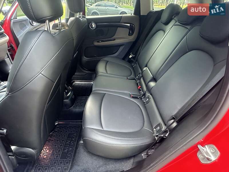 Хэтчбек MINI Countryman 2019 в Киеве фото 43 Хэтчбек MINI Countryman 2019 в Киеве