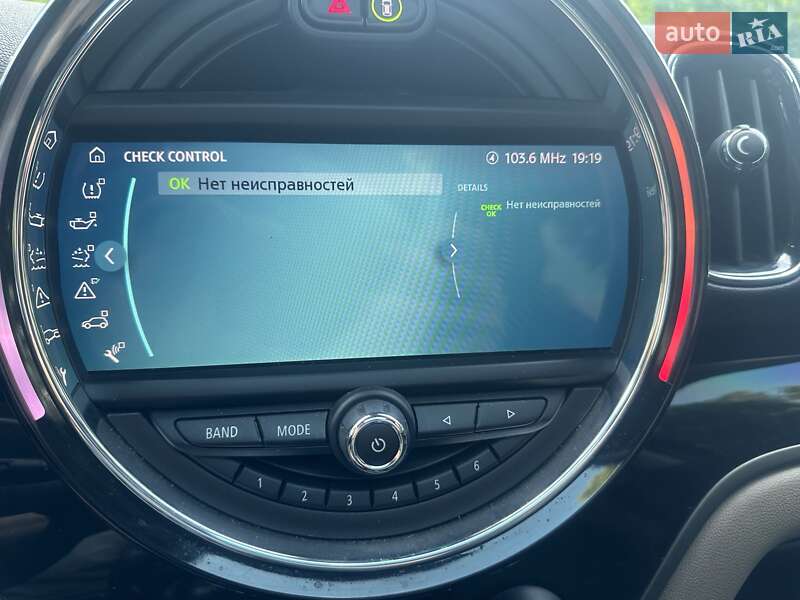 Хэтчбек MINI Countryman 2019 в Киеве фото 52 Хэтчбек MINI Countryman 2019 в Киеве