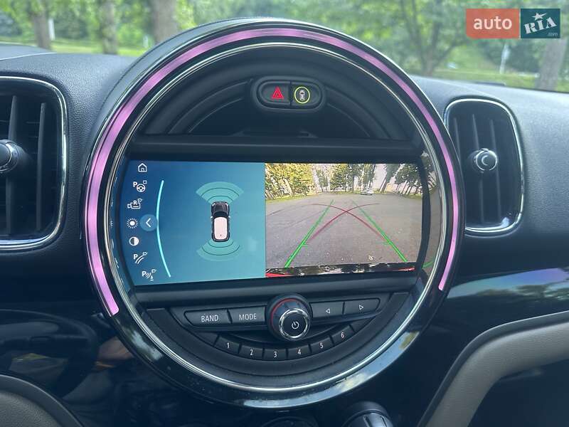 Хэтчбек MINI Countryman 2019 в Киеве фото 63 Хэтчбек MINI Countryman 2019 в Киеве