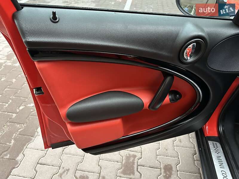 Хэтчбек MINI Countryman 2011 в Киеве