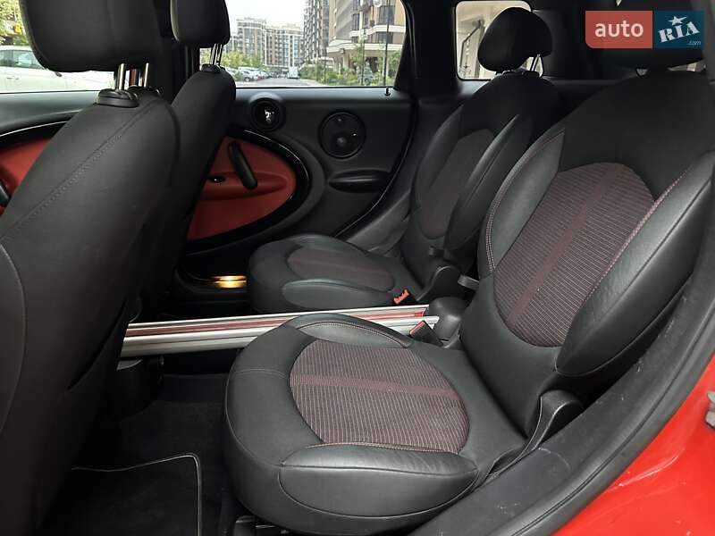 Хэтчбек MINI Countryman 2011 в Киеве