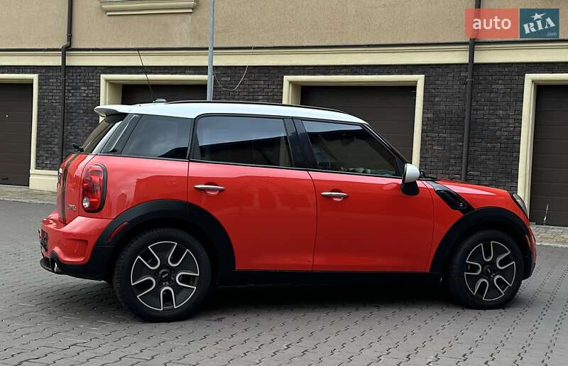 Хэтчбек MINI Countryman 2011 в Киеве