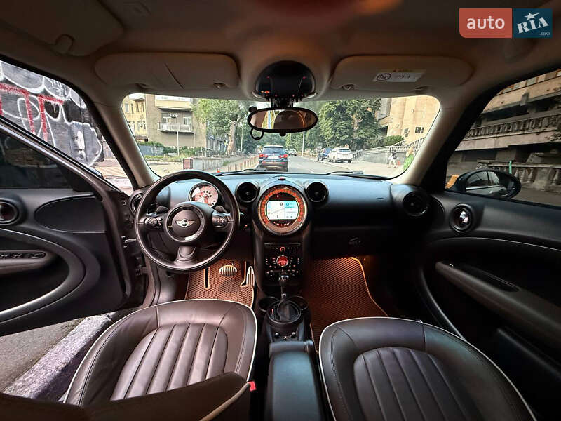 Внедорожник / Кроссовер MINI Countryman 2014 в Киеве