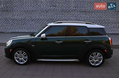 Хэтчбек MINI Countryman 2018 в 