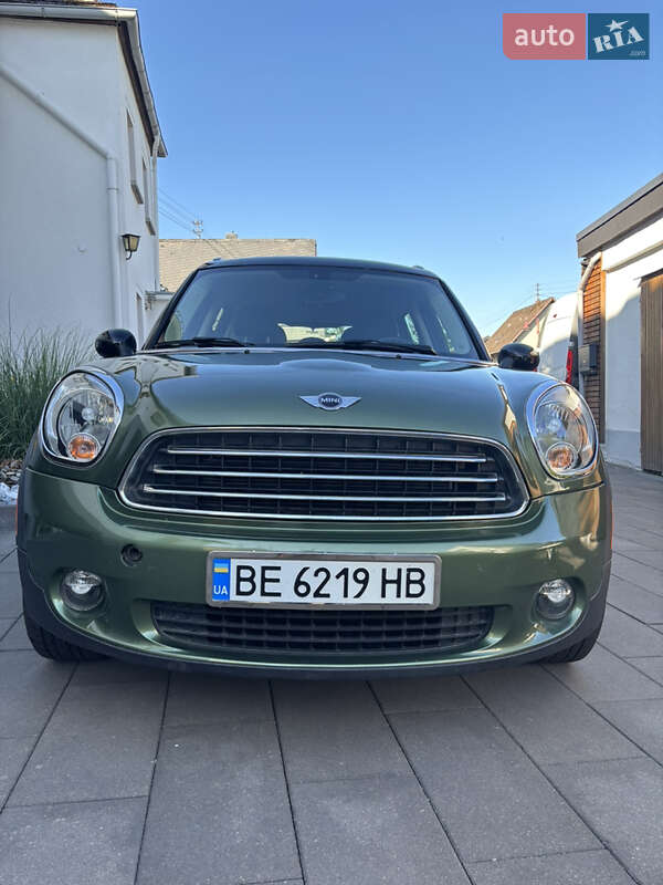 Внедорожник / Кроссовер MINI Countryman 2016 в 