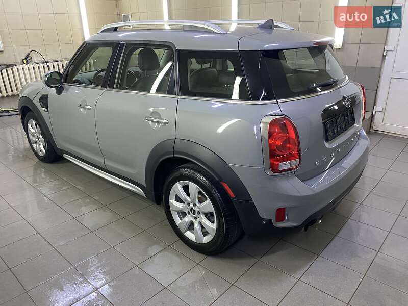 Хэтчбек MINI Countryman 2019 в Умани фото 12 Хэтчбек MINI Countryman 2019 в Умани
