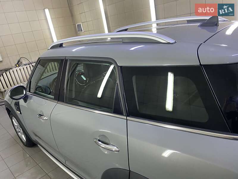 Хэтчбек MINI Countryman 2019 в Умани фото 14 Хэтчбек MINI Countryman 2019 в Умани