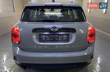Хэтчбек MINI Countryman 2019 в 