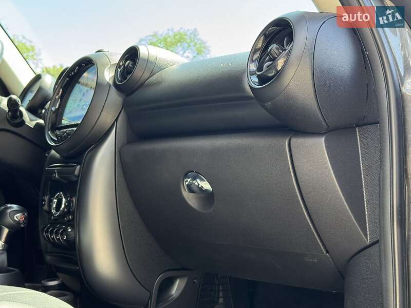 Внедорожник / Кроссовер MINI Countryman 2013 в Каменец-Подольском