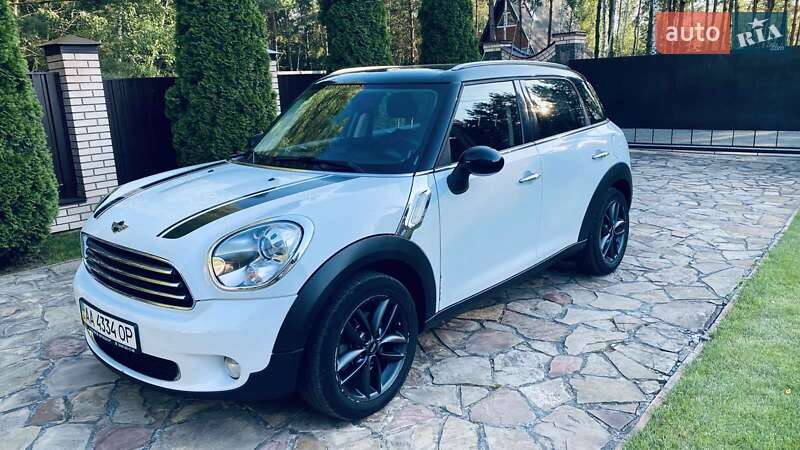 Внедорожник / Кроссовер MINI Countryman 2014 в Киеве