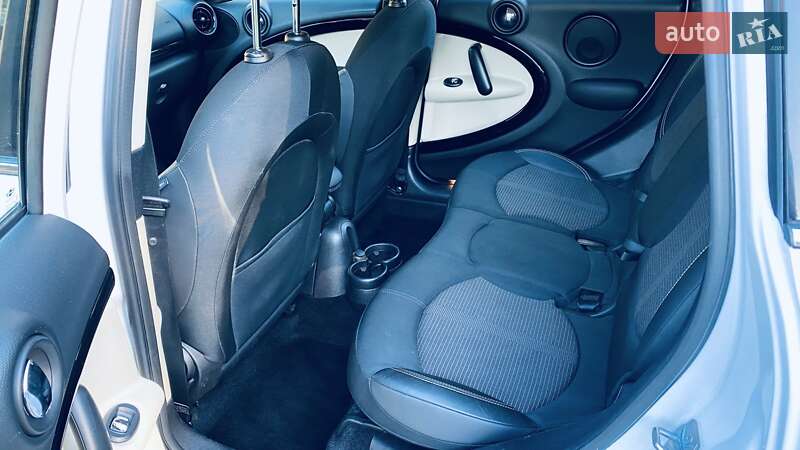 Внедорожник / Кроссовер MINI Countryman 2014 в Киеве