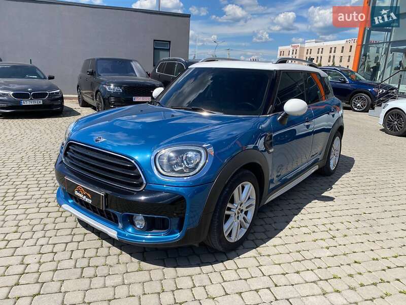 Хэтчбек MINI Countryman 2017 в Львове