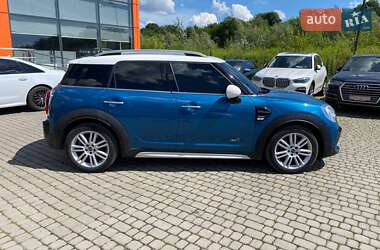Хэтчбек MINI Countryman 2017 в 