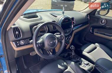 Хэтчбек MINI Countryman 2017 в 