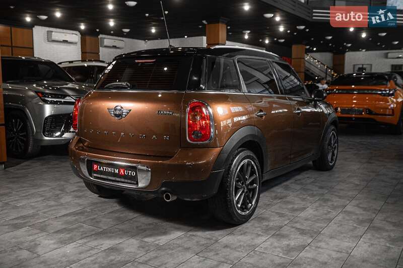 Позашляховик / Кросовер MINI Countryman 2016 в Одесі фото 2 Позашляховик / Кросовер MINI Countryman 2016 в Одесі
