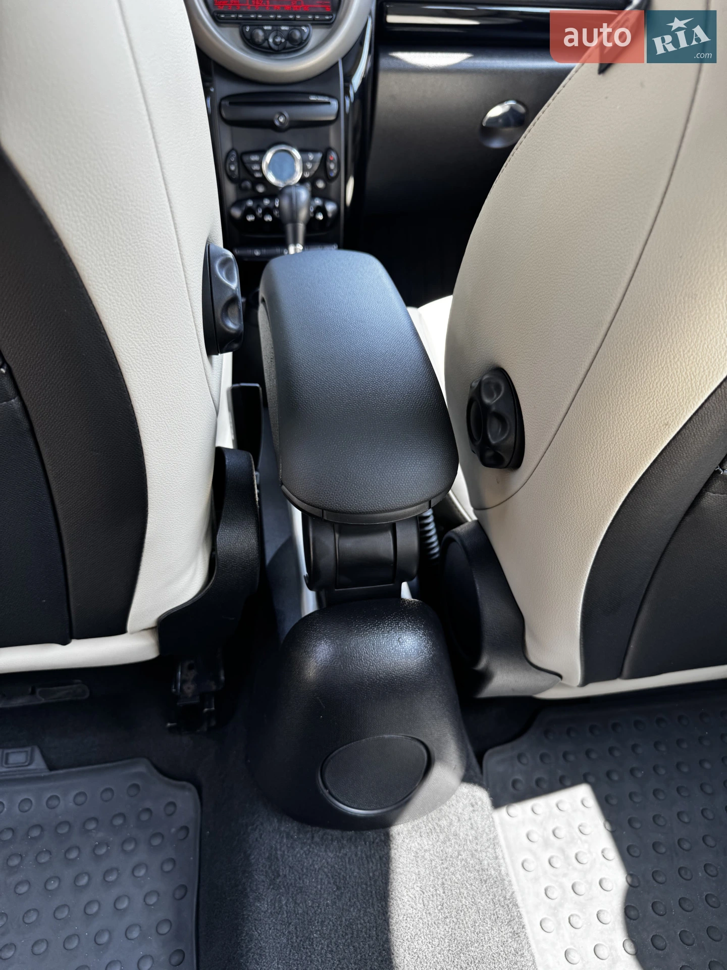 2011 MINI Countryman - мініатюра 13