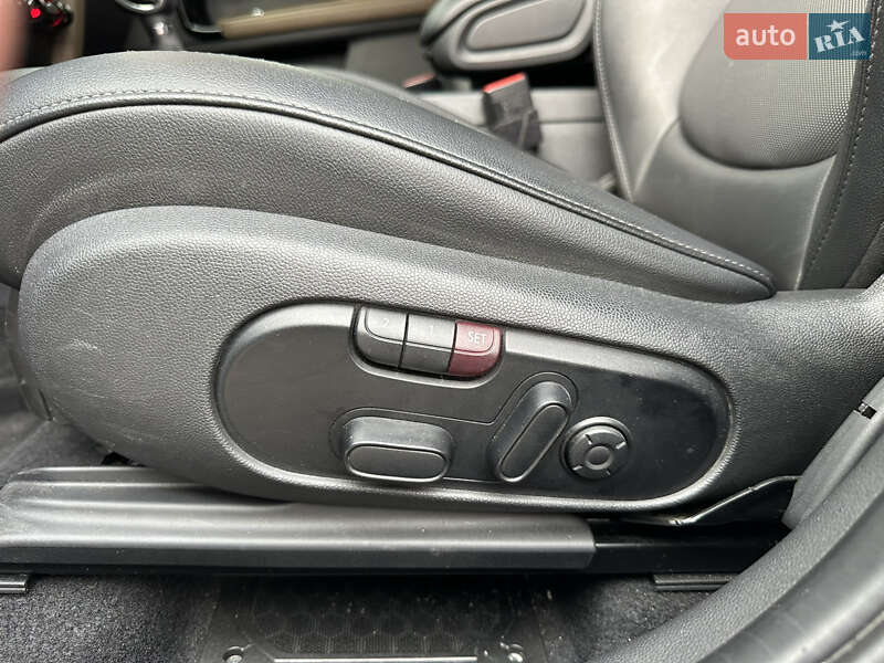 Хэтчбек MINI Countryman 2018 в Киеве фото 8 Хэтчбек MINI Countryman 2018 в Киеве