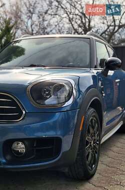 Хэтчбек MINI Countryman 2017 в 