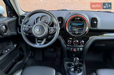 Хэтчбек MINI Countryman 2019 в 