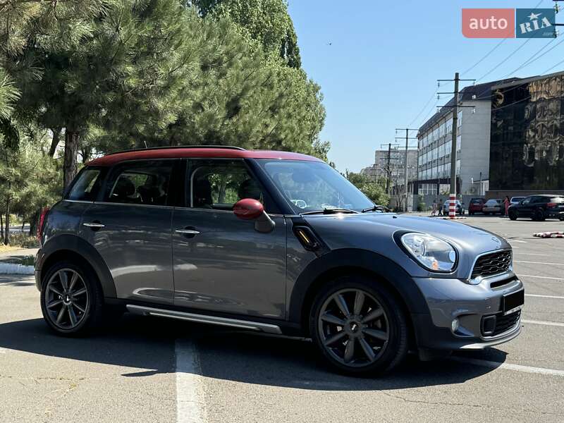 Внедорожник / Кроссовер MINI Countryman 2015 в Одессе