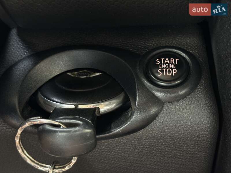 Внедорожник / Кроссовер MINI Countryman 2015 в Днепре фото 33 Внедорожник / Кроссовер MINI Countryman 2015 в Днепре