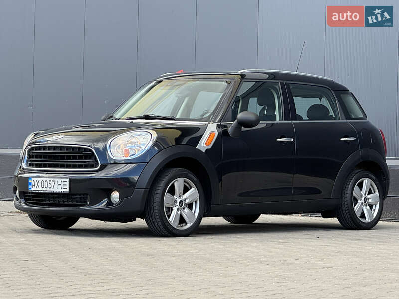 Внедорожник / Кроссовер MINI Countryman 2015 в Киеве