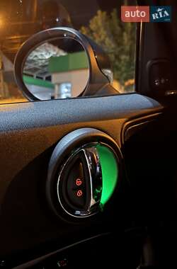 Хэтчбек MINI Countryman 2019 в 