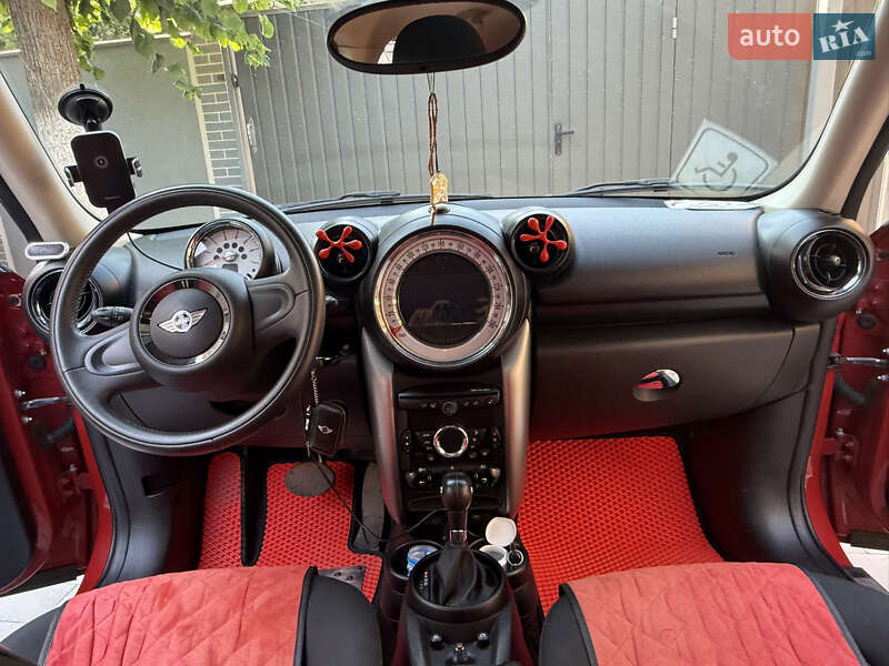 Внедорожник / Кроссовер MINI Countryman 2013 в Самборе