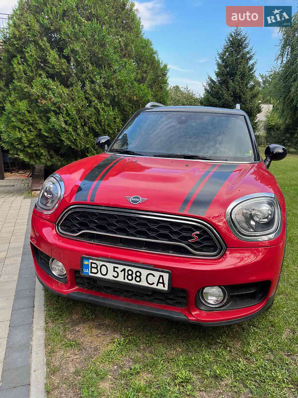 Хэтчбек MINI Countryman 2018 в 