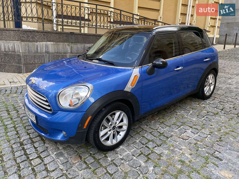 Внедорожник / Кроссовер MINI Countryman 2014 в Киеве