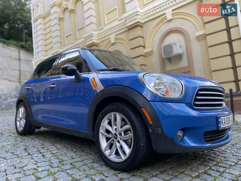 Внедорожник / Кроссовер MINI Countryman 2014 в Киеве