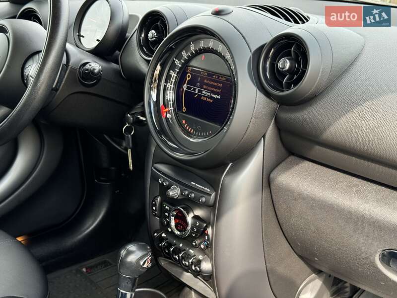 Внедорожник / Кроссовер MINI Countryman 2015 в Днепре