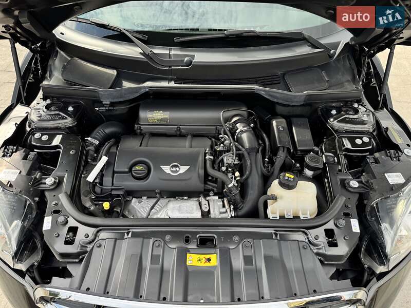 Внедорожник / Кроссовер MINI Countryman 2015 в Днепре