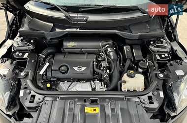 Внедорожник / Кроссовер MINI Countryman 2015 в 