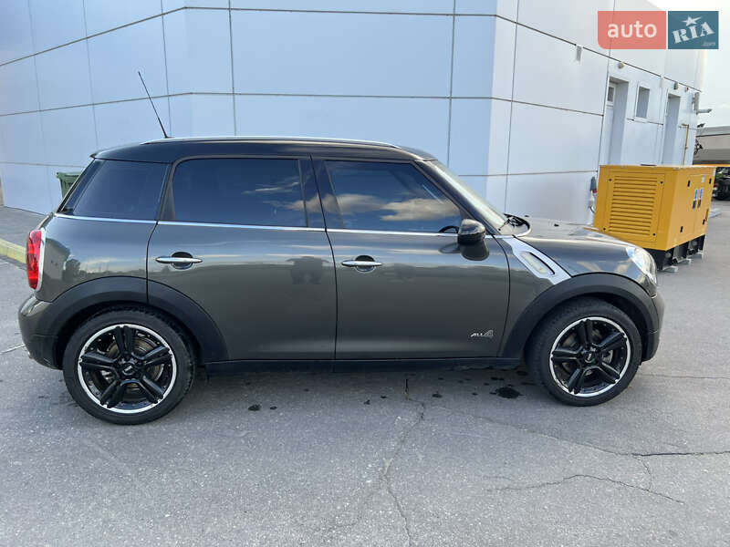MINI Countryman 2011