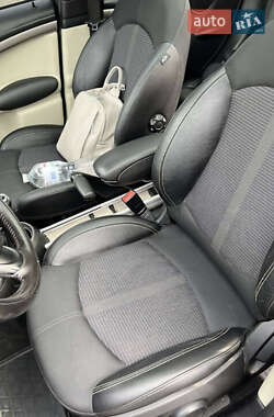 Внедорожник / Кроссовер MINI Countryman 2011 в 