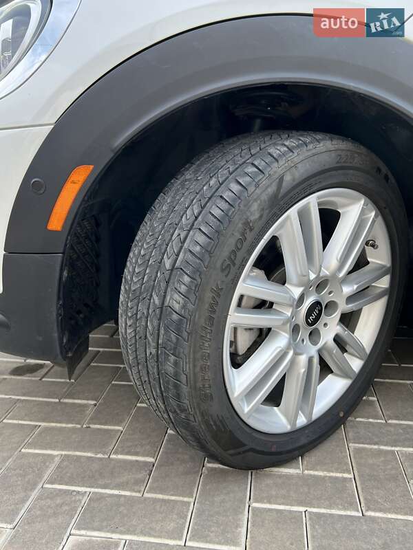 Позашляховик / Кросовер MINI Countryman 2023 в Первомайську