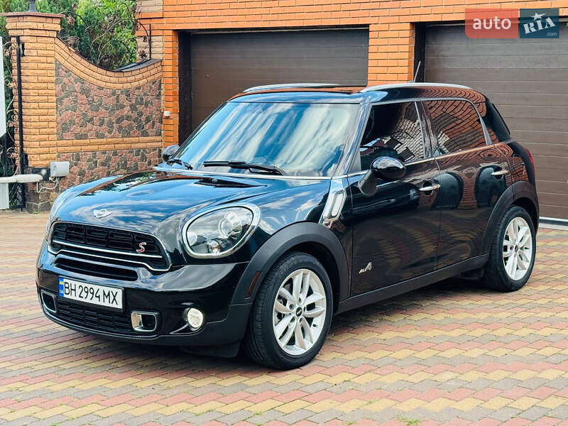 Внедорожник / Кроссовер MINI Countryman 2015 в Киеве