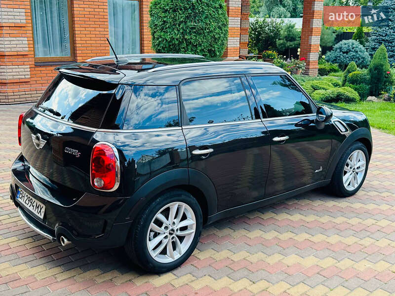 Внедорожник / Кроссовер MINI Countryman 2015 в Киеве