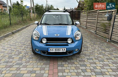 Внедорожник / Кроссовер MINI Countryman 2016 в 