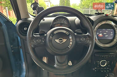 Внедорожник / Кроссовер MINI Countryman 2016 в 