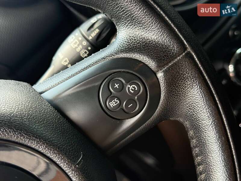 Внедорожник / Кроссовер MINI Countryman 2014 в Кривом Роге