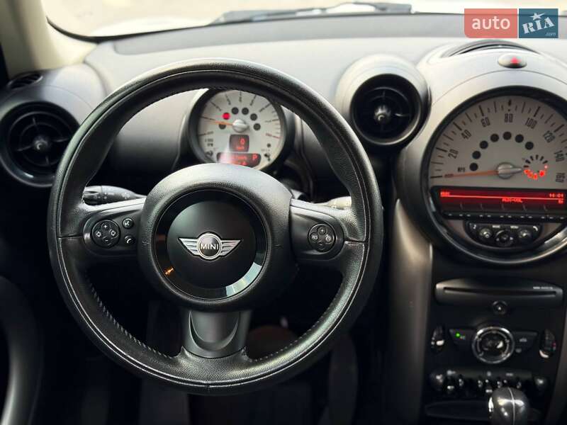 Внедорожник / Кроссовер MINI Countryman 2014 в Кривом Роге